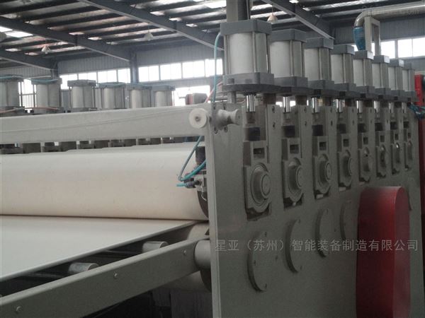 多功能床垫板材自动生产线