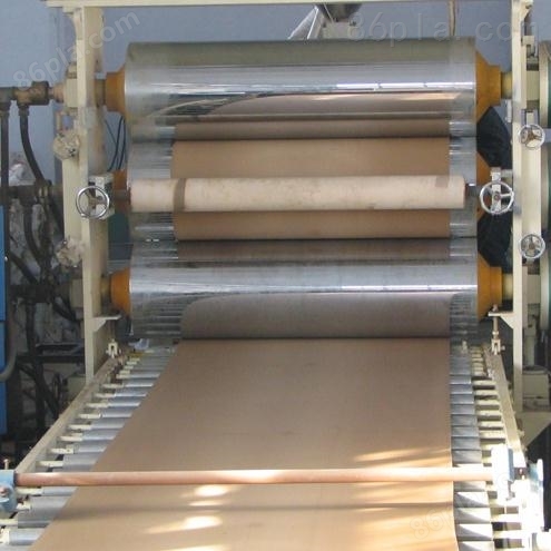 PVC木塑发泡板材挤出生产线